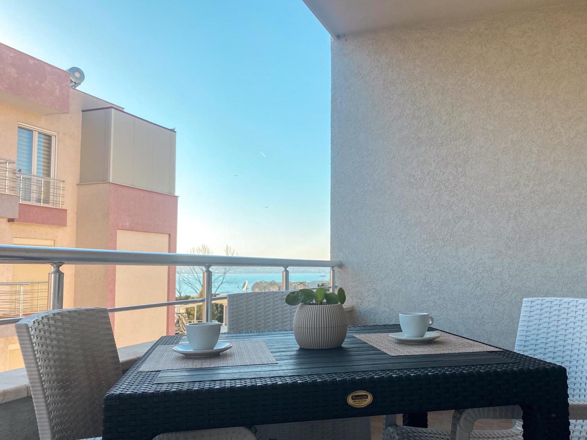 Lunasol Seaside Apartments Durrës Zewnętrze zdjęcie